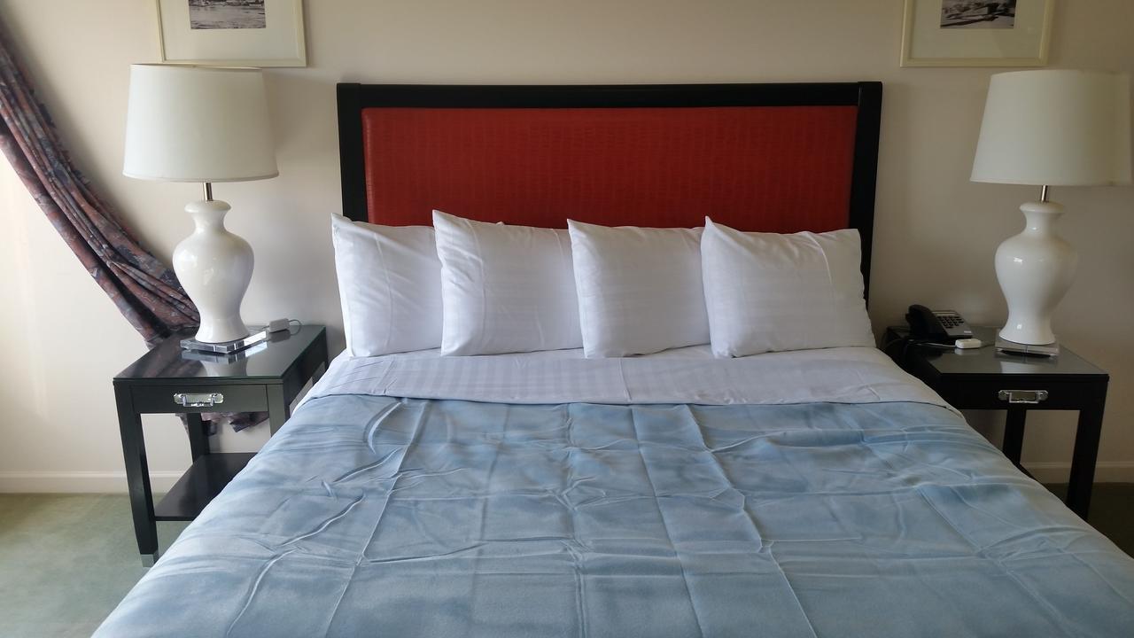Orca Inn Suites Ferndale Bagian luar foto