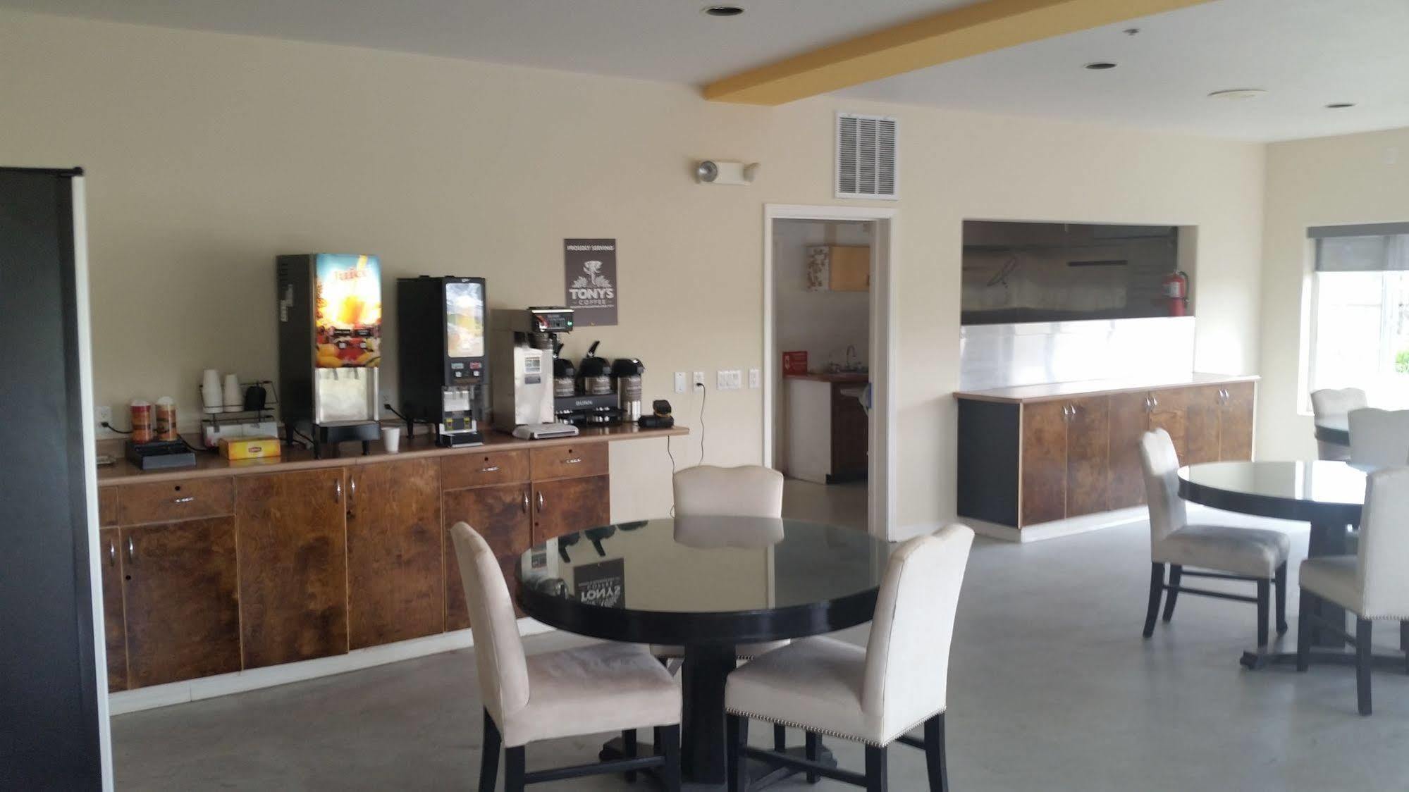 Orca Inn Suites Ferndale Bagian luar foto
