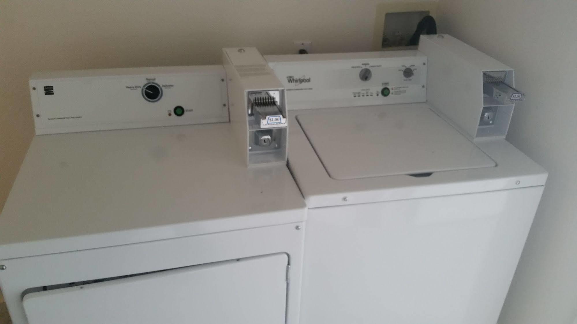 Orca Inn Suites Ferndale Bagian luar foto